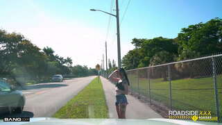 Di Tepi Jalan - Bertato Hottie Membayar Mekanik Dengan Ketat Pussy