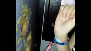 Sa Kanya Ika-Apat Na Gloryhole