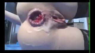 всезнайка тинејџер песницом ударио јој гузицу са страшан сквирт оргазам