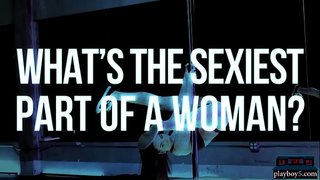 Petite laidin teenie damhsaí agus faigheann naked ar Playboys lom aclaíochta