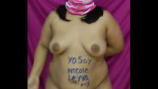 Мені потрібна молода людина наодинці, щоб безкоштовно зайнятися сексом, для порнофільму