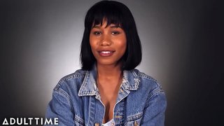 Џена Foxx Masturbates &amp;amp; Зборува За Тоа!