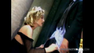 Оргии, калон висячие аъзои, межрасовые хоҳиши... зебо black красотка, Беттина ва гарм малламуй, Джессика Метавонанд худро розовые киски ва гарм рты, набитые петухами! Филм пурра ва боз 1000 дар PrivateBlack.com !